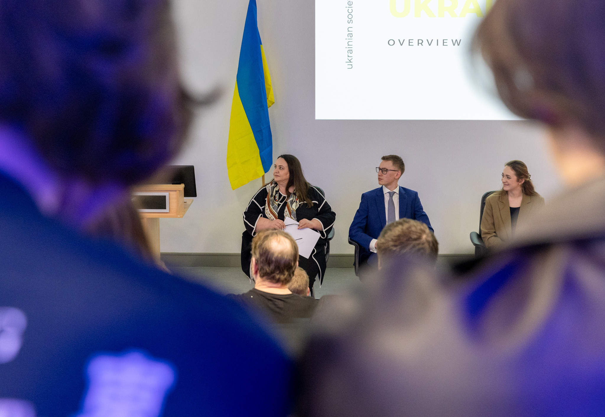 The visit also included cultural elements and an exhibition, entitled 'Brave', featuring documentary photography by the Ukrainian duo LIBKOS