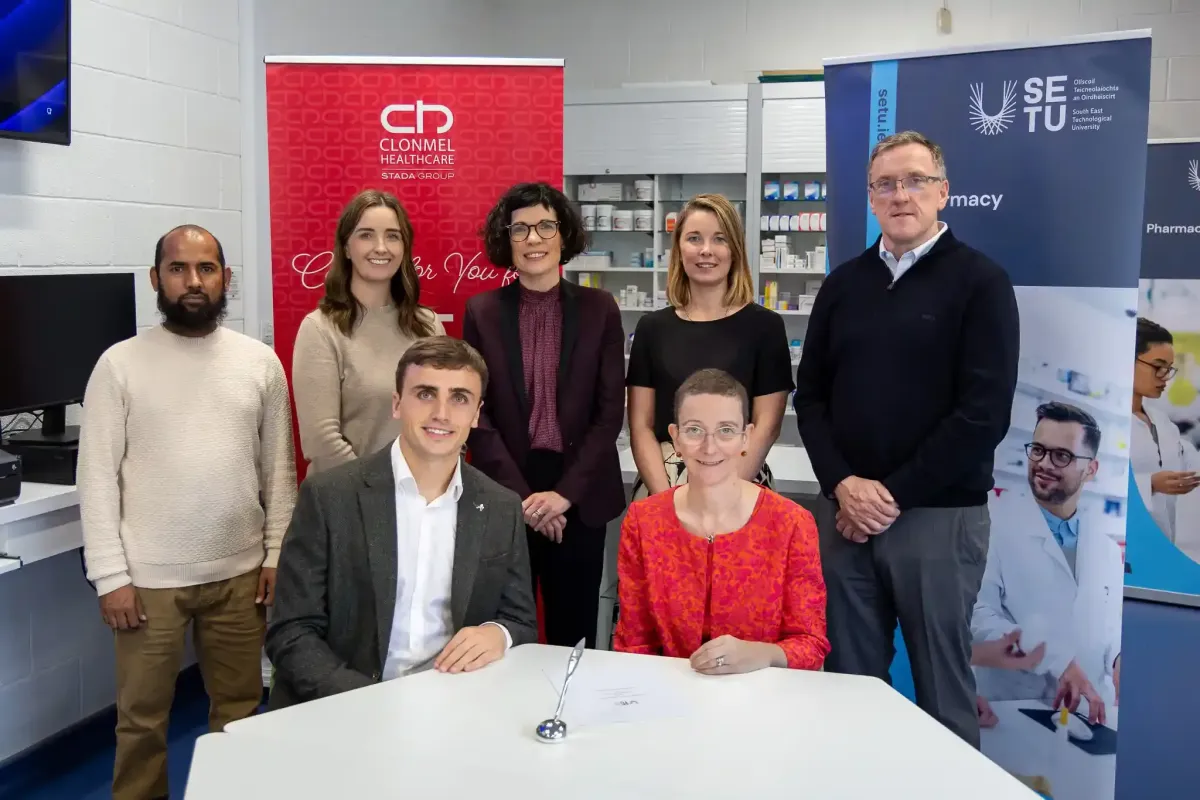 Conor Booth, Associate Director of Medical and Scientific Affairs, Clonmel Healthcare, and Prof. Harriet Dunbar-Morris, Chief Academic Officer and Deputy President, SETU are pictured with (L-R) Dr Muhammad Sarfraz, Technical Officer, Dept of Pharmacy, SETU; Dearbhla Walsh, MPSI, Lecturer in Pharmacy, SETU; Dr Claire Lennon, Head of Department of Pharmacy, SETU; Sarah Brown, MPSI, Lecturer in Pharmacy, SETU; and Ger Slevin, National Hospital Manager, Clonmel Healthcare.