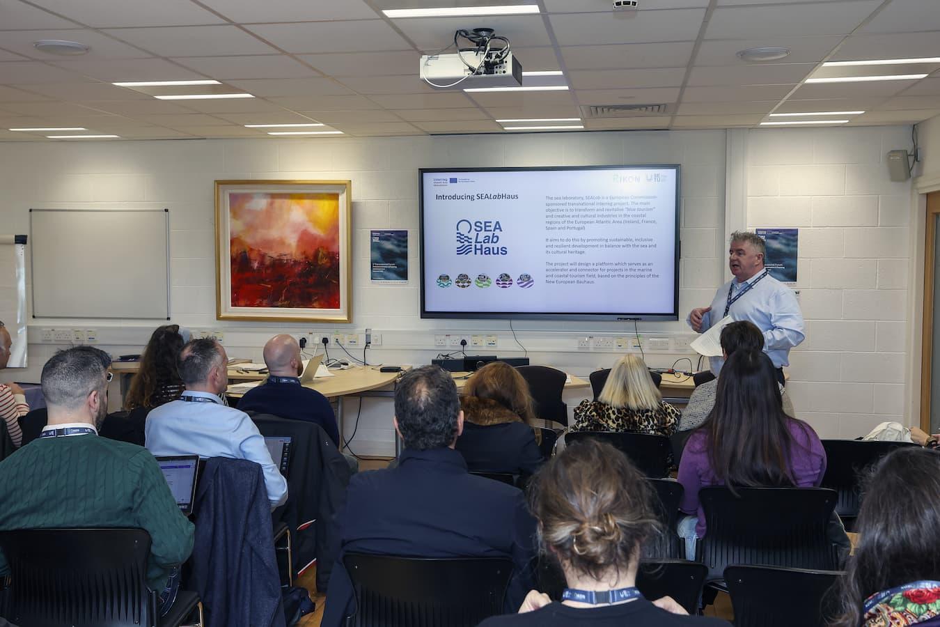 SEA Lab Haus Presentation in action