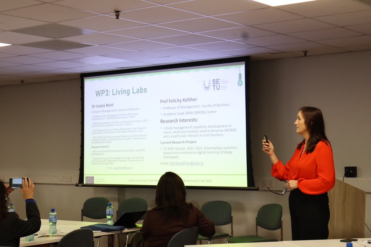 Dr Leana Reinl presents slides